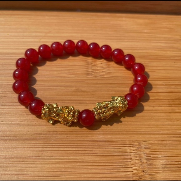 Hand Crafted Jewelry - Red Agate Pixiu Bracelet